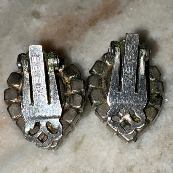 WEISS BABY BLUE RHINESTONE WITH BABY BLUE AB STONES SILVER-TONE CLIP-ON EARRINGS - Picture 2 of 7